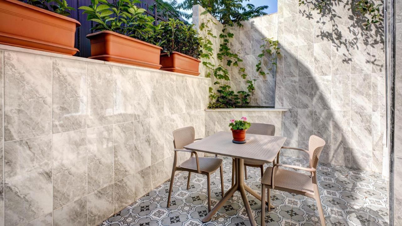 Seven Roses Apart Hotel Istanbul Exterior foto